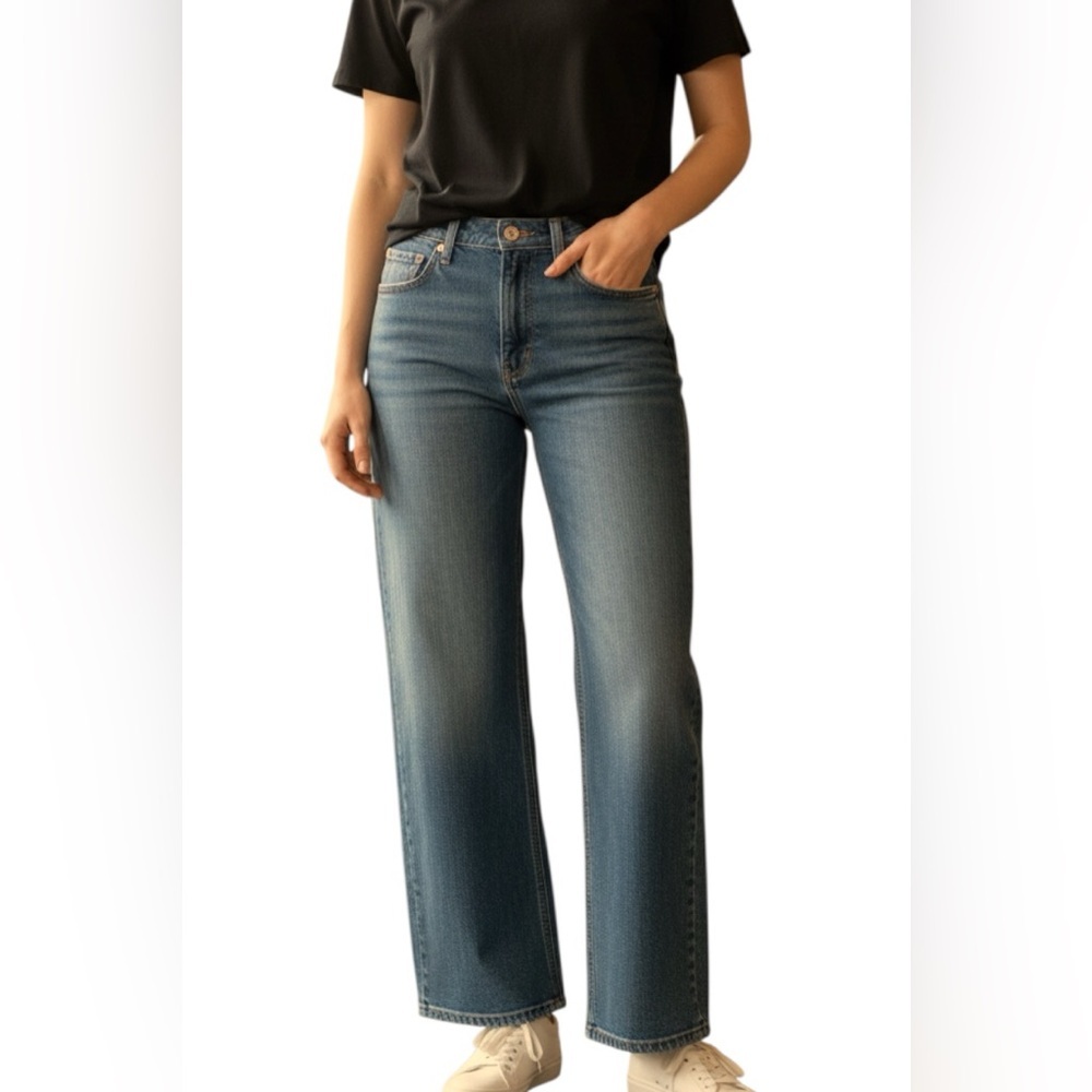 LEVIS Women's Ribcage Straight Leg Blue Jeans Size 26 high rise wide denim pant